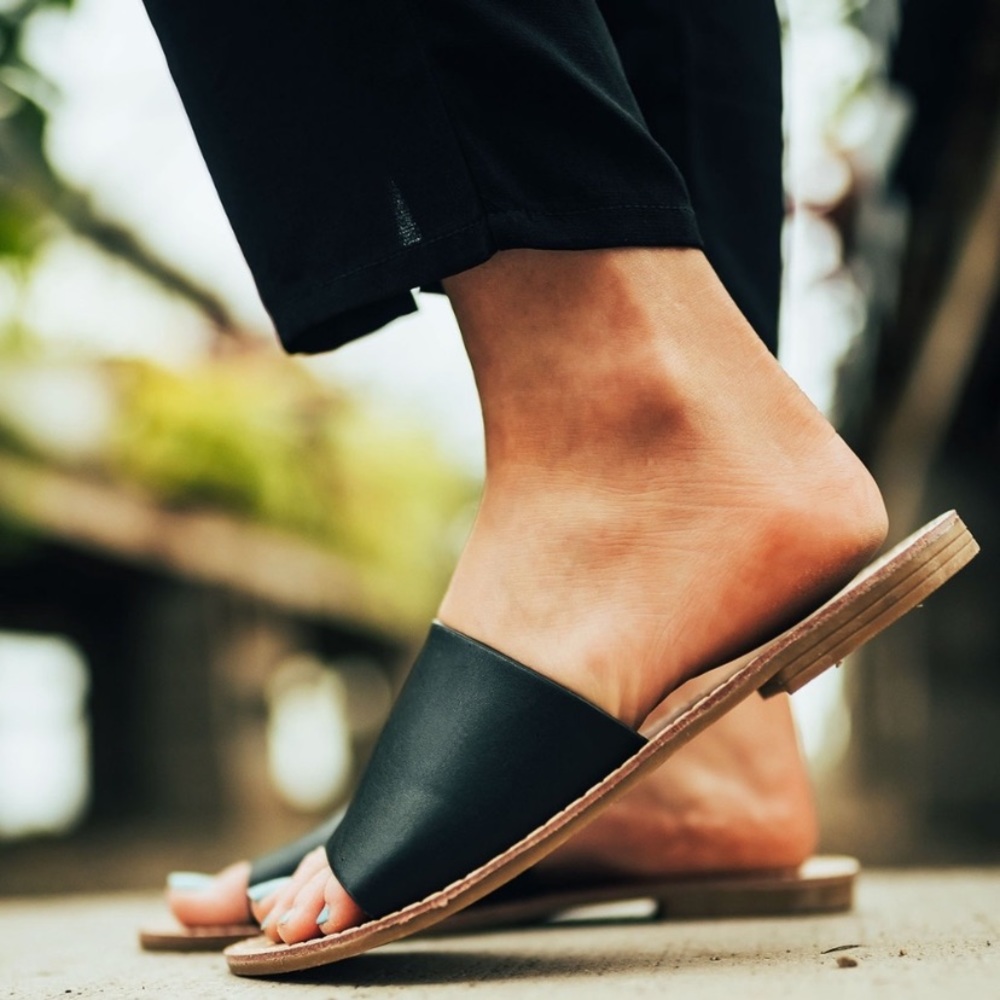 Black slides
